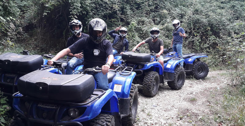 Guida off-road in quad nei boschi di Monteforte Irpino