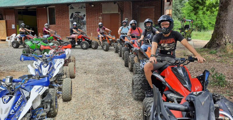 guida sicura quad elettrico per bambini dai 4 agli 11 anni
