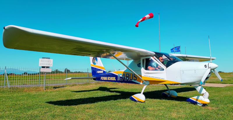 Regala un volo in aeroplano in provincia di Torino