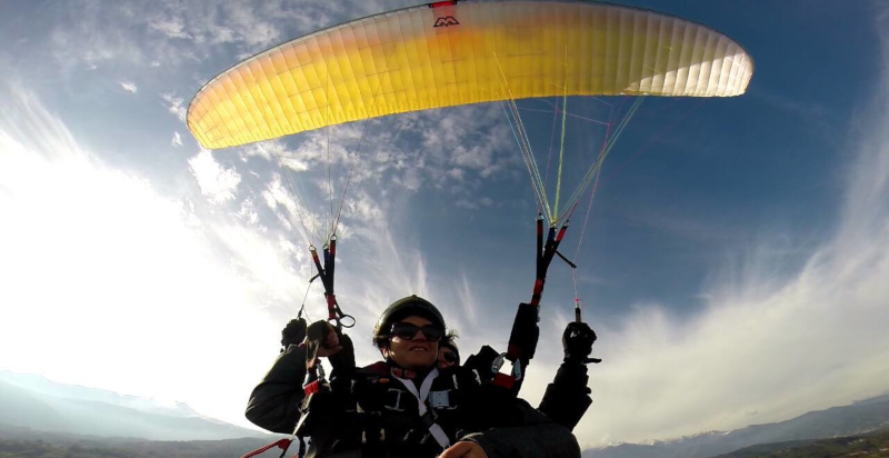 Regala volo in parapendio biposto Piemonte