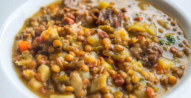 Ribollita, zuppa toscana a base di pane e verdure - Siena Gastronomia