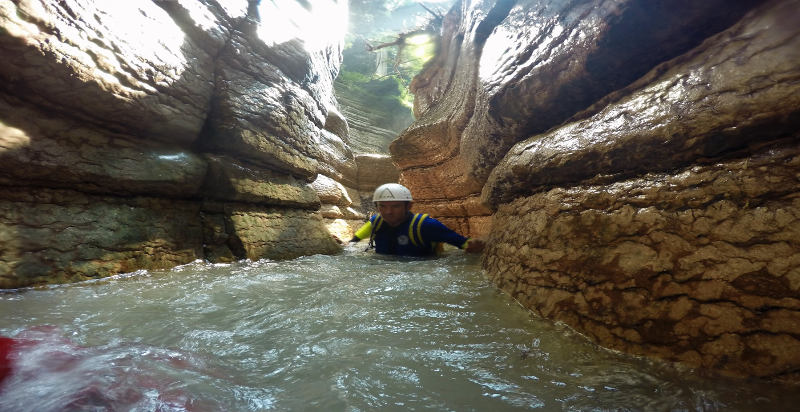 Canyoning semplice e divertente Val Noana