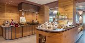 Ricco buffet di colazione Hotel Nordik Andalo