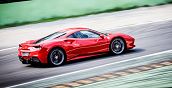 Esperienza di guida Ferrari 488 sul circuito di Cremona