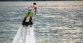 Flyboard Lago di Garda: Vola a 3 metri di altezza sull'acqua