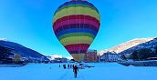 Partecipanti prima del volo in mongolfiera ad Aosta