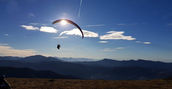 Parapendio vicino Pavia