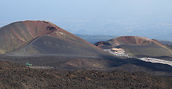 Panorama dall’Etna con vista sulla costa siciliana e sul mare