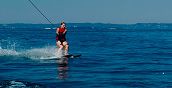 Esperienza di sci nautico sul lago di Garda a Lazise