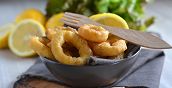 Calamari fritti, piatto tipico della cucina di Siviglia