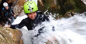 Esperienza outdoor di canyoning in Val di Ledro Trentino