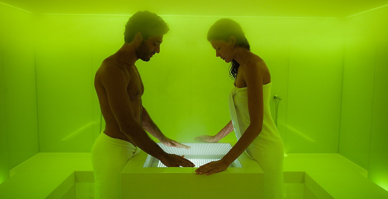 Coppia nella stanza fredda del Garda Thermae