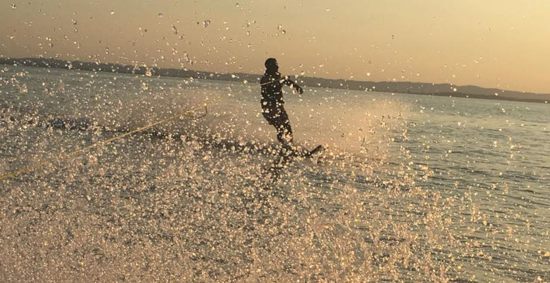 Dove fare sci nautico sul lago di Garda