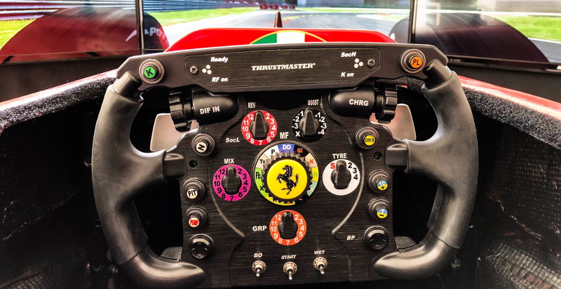 Simulatore di Formula 1 iperrealistico a Milano