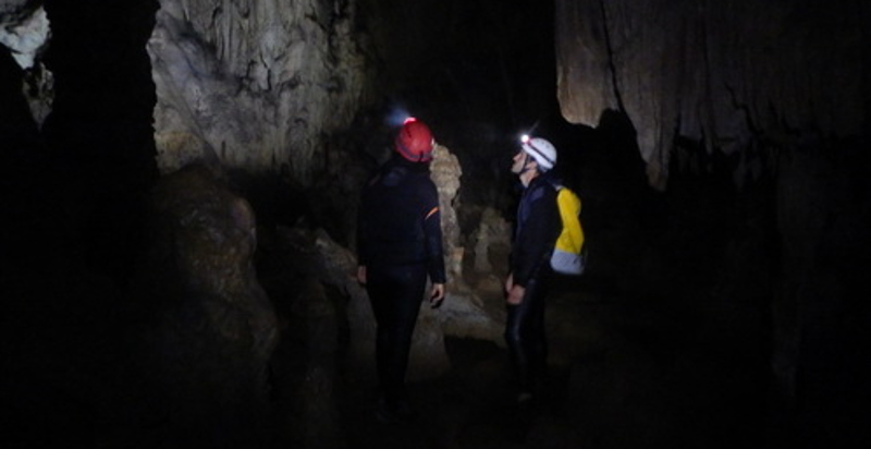 Speleo-canyoning nella Grotta Punta degli Stretti, Monte Argentario