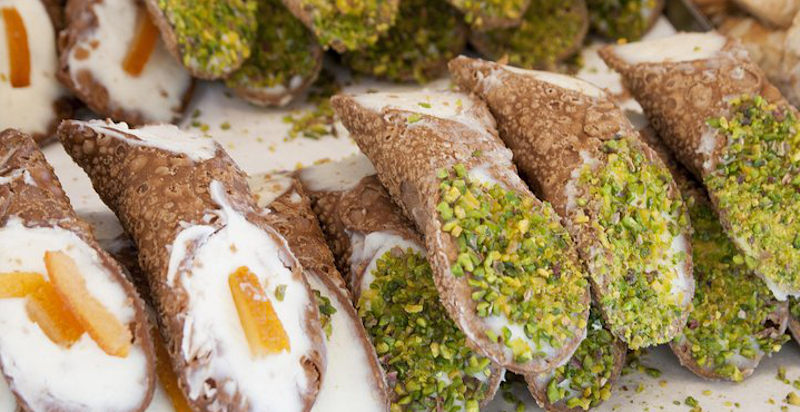 Cannoli siciliani - Dolce tradizionale della Sicilia
