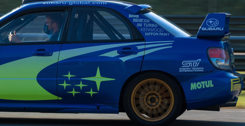 Auto sportiva Subaru Impreza, regalo emozionante Pavia