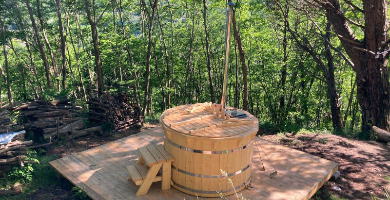 Tinozza vicino alla starsbox a Carrodano