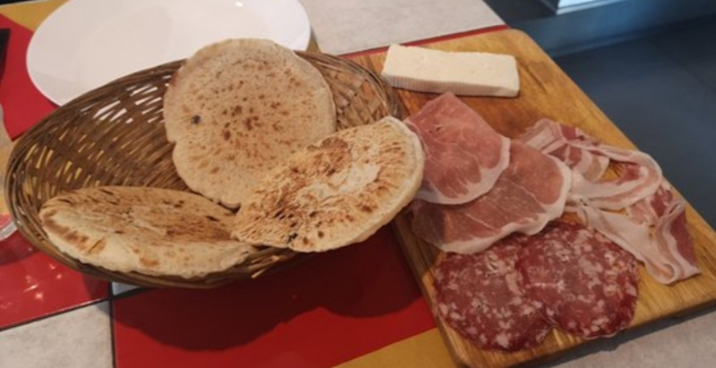 Pane testaroli o panigacci - Specialità culinarie di La Spezia