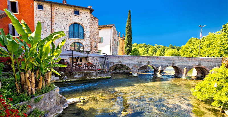 Tour in Vespa lungo il lago di Garda
