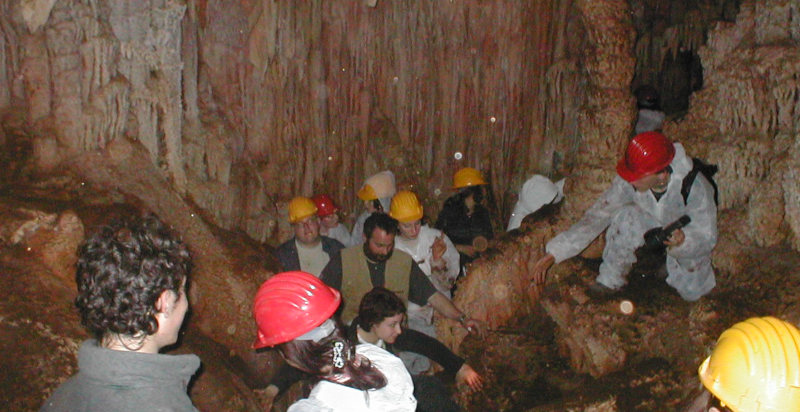 Avventura nelle grotte del Gargano
