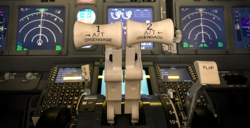 Esperienza su simulatore di volo a Milano Giambellino