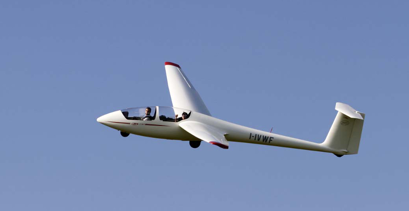 Volo con aliante Friuli