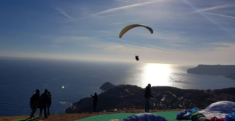 Volo parapendio Bergeggi