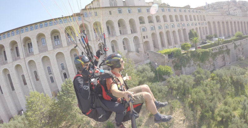 Volo parapendio biposto Umbria