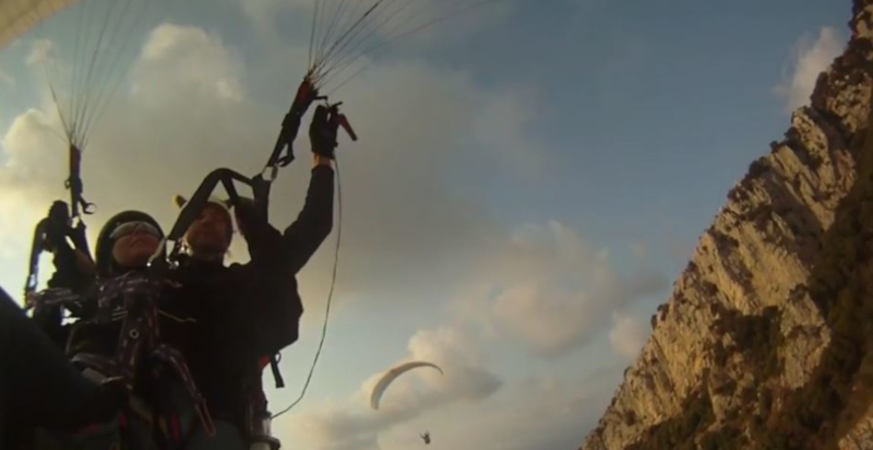 Parapendio a Campania: decollare dal Monte Calpazio e sorvolare Paestum