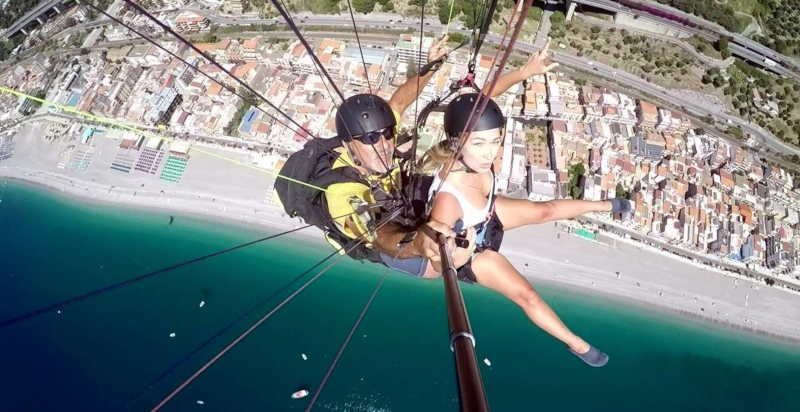Volo parapendio Gallodoro e costa siciliana