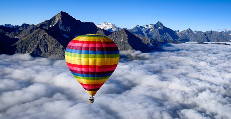 Scorci unici della Valle d’Aosta in volo in mongolfiera