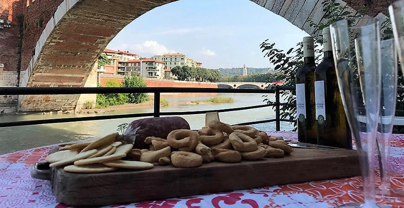 Rafting a Verona sull'Adige con degustazione finale