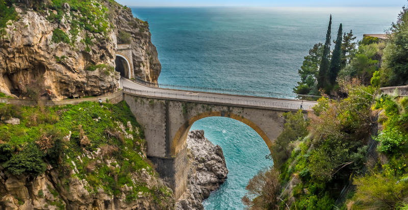 Zipline Furore: emozioni sopra il mare